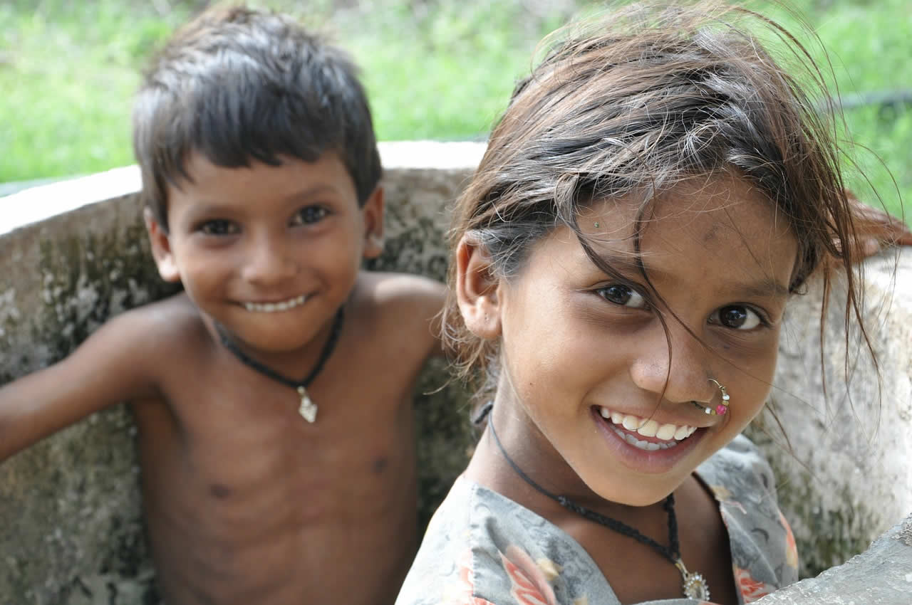 a4a93578-afa3-40fc-9634-9cf7ed836934children-82272_1280.jpg